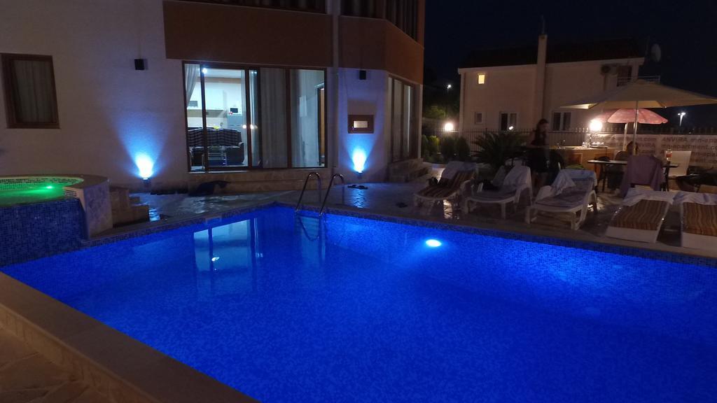 Villa Rakhimov Herceg Novi Exteriér fotografie